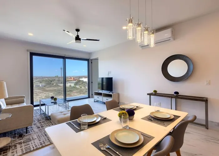 2bd 2bth Your Ideal With Luxury And Comfort *