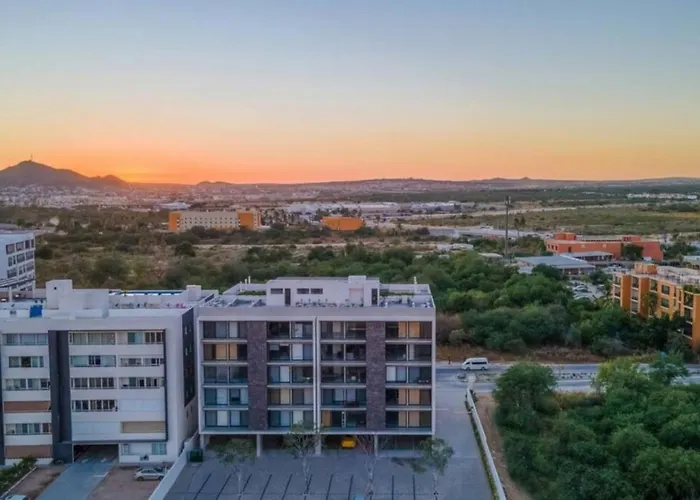 2bd 2bth Your Ideal With Luxury And Comfort